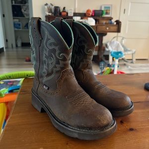 Women’s Justin Gemma Brown Western Boots - Round Toe